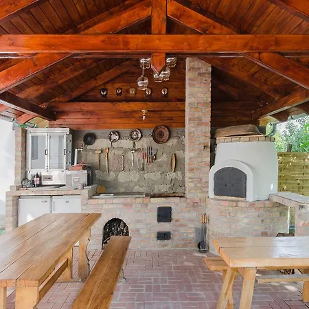 Arnyas Vendeghaz Guest house Egerszalok