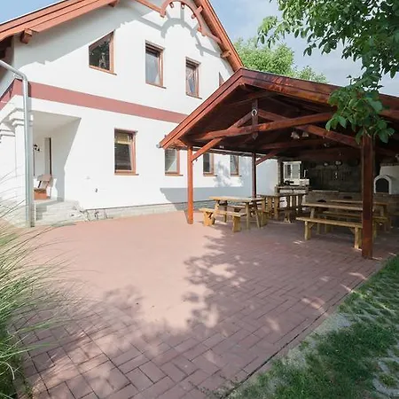 Vendégház árnyas *